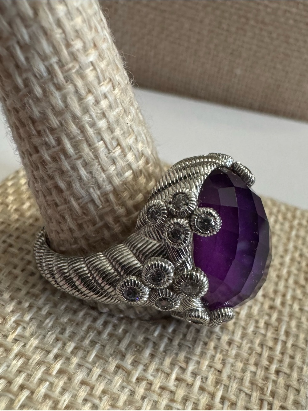 Judith Ripka 925 Sterling Silver Ring w/Faceted Oval Amethyst Gemstone.
Size 8 - Picture 4 of 10